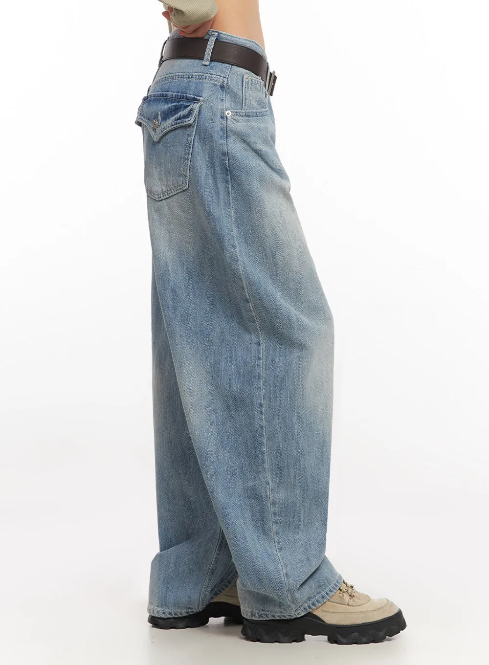 Kimberly Wide-Fit Baggy Jeans IA504