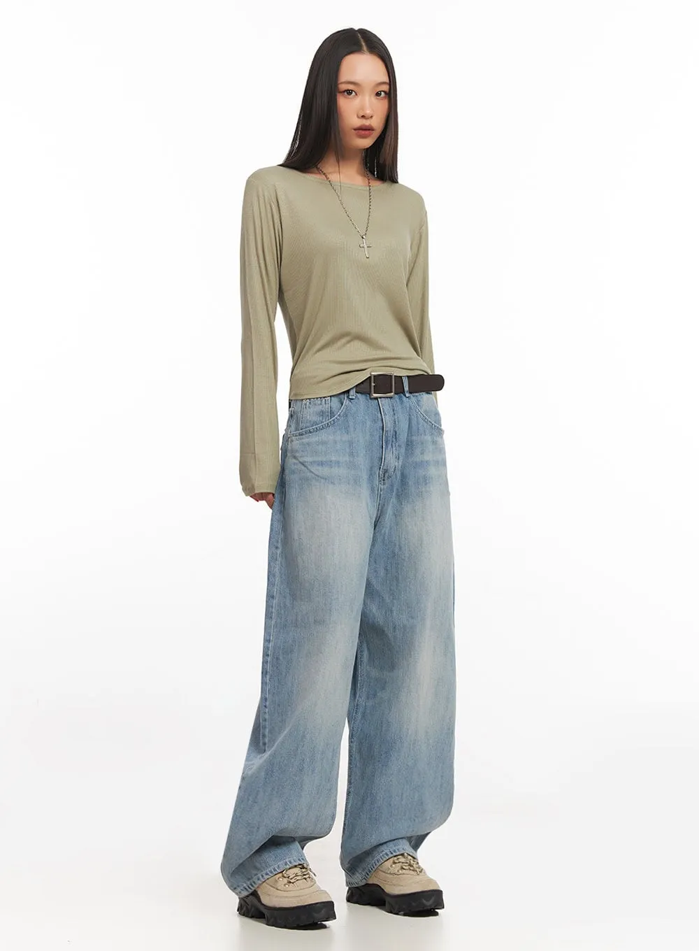 Kimberly Wide-Fit Baggy Jeans IA504