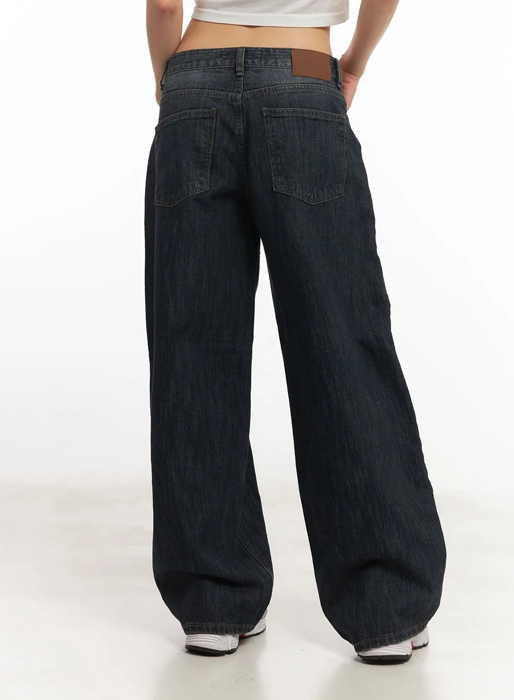 Linny Low-Rise Baggy Jeans CA503