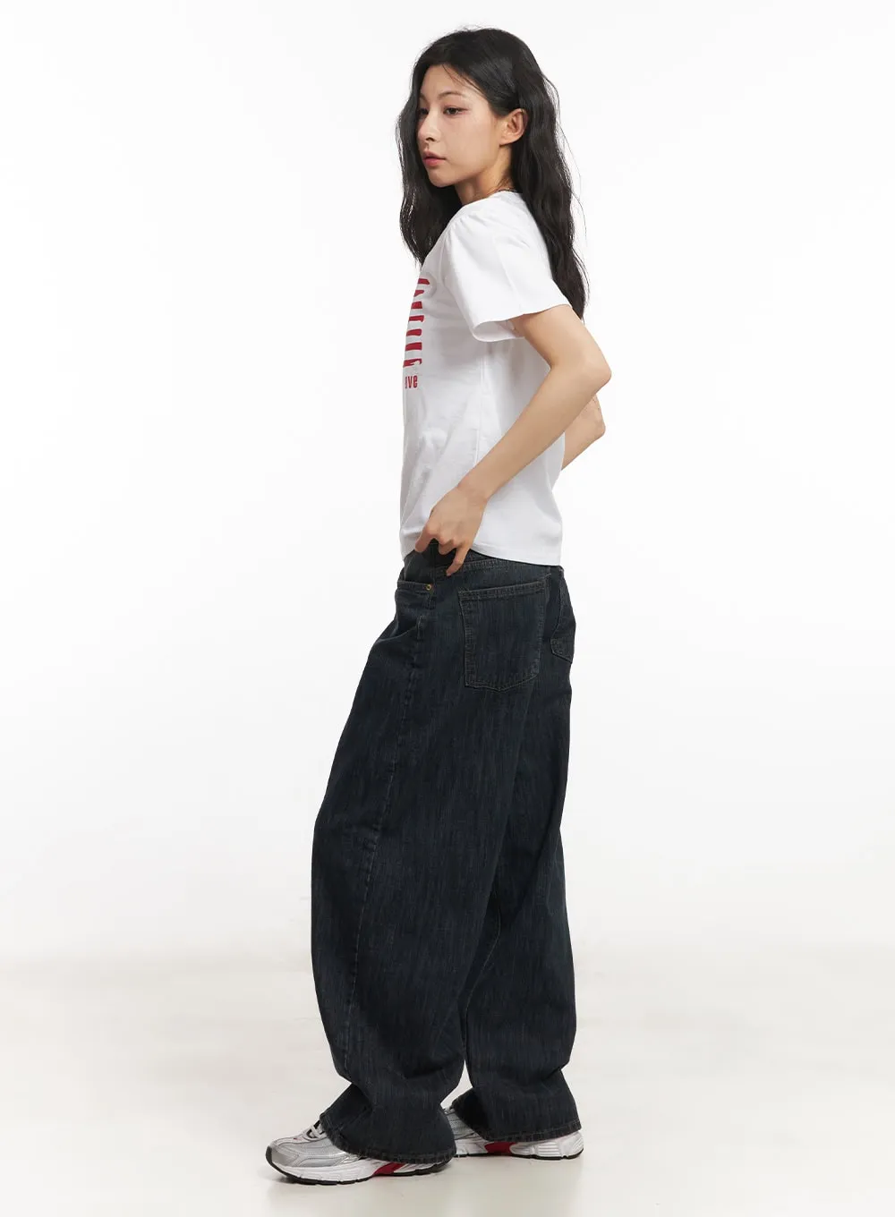 Linny Low-Rise Baggy Jeans CA503