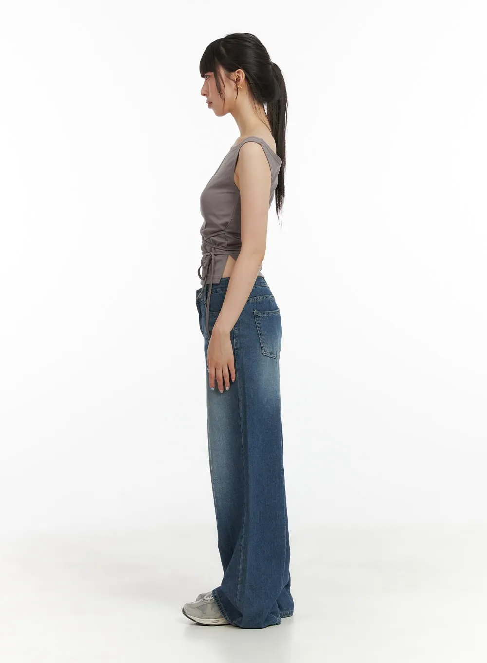 Low-Rise Washed Denim Baggy Jeans CL422