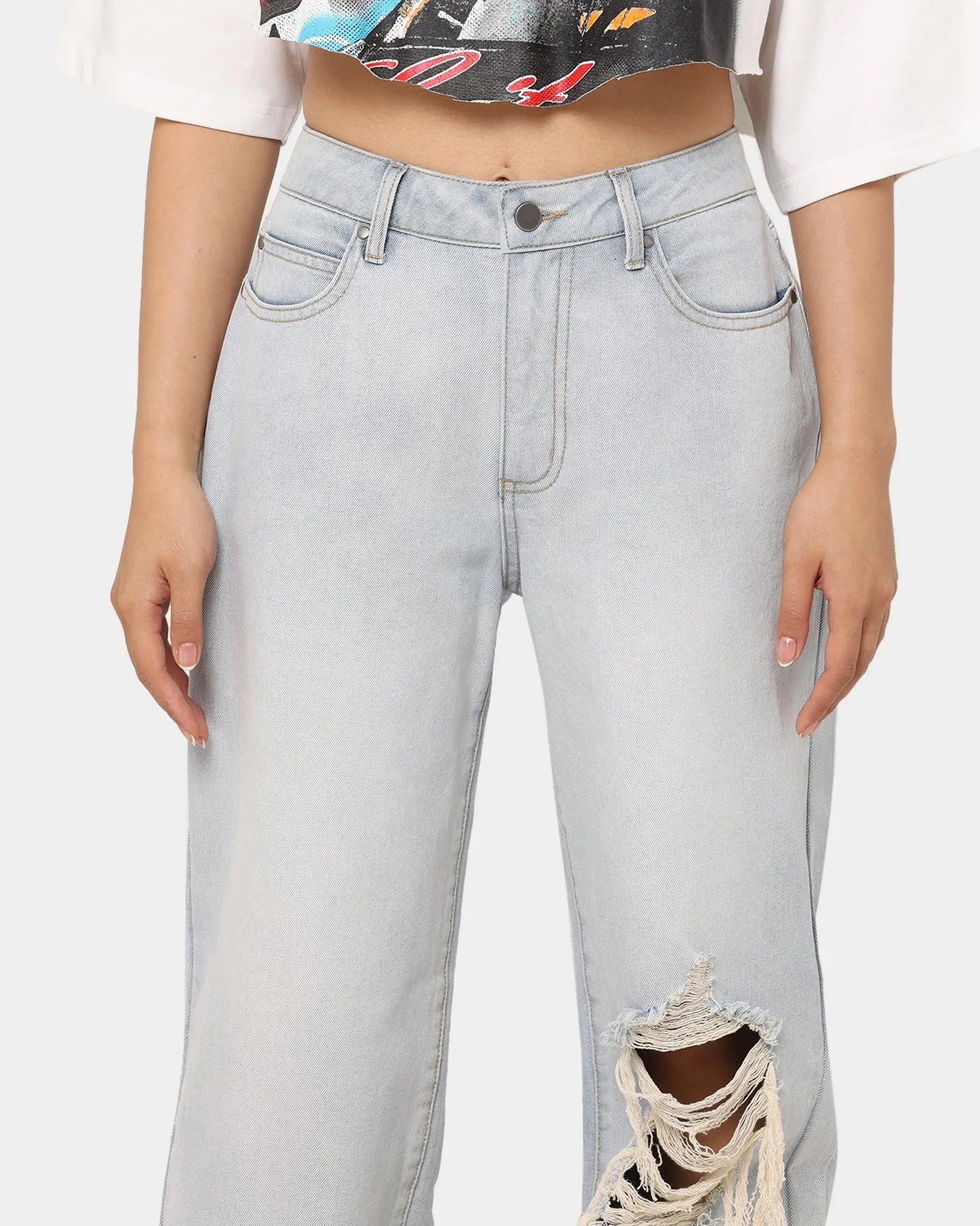 MNML Women's Baggy Distressed Jeans Vintage Blue