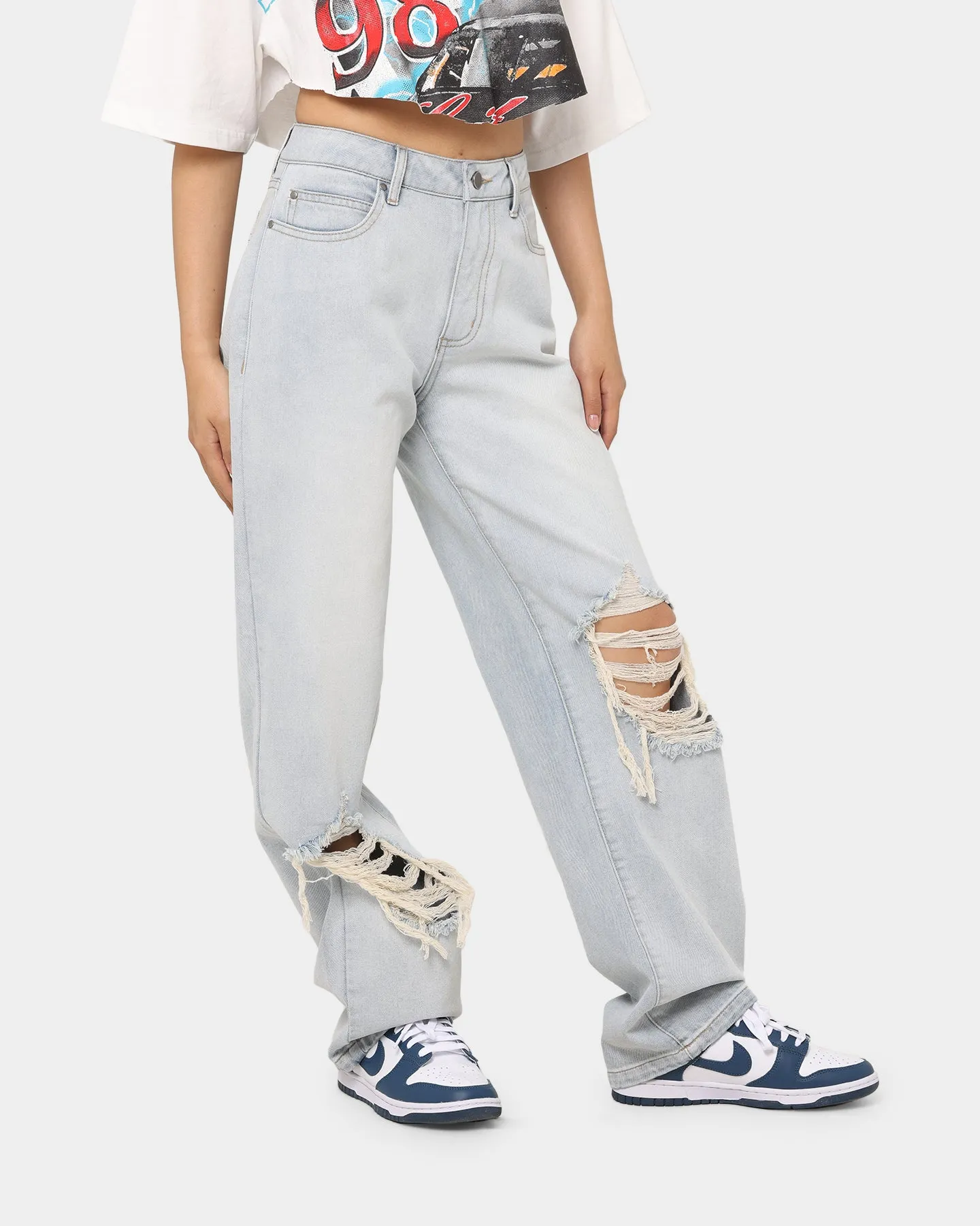 MNML Women's Baggy Distressed Jeans Vintage Blue