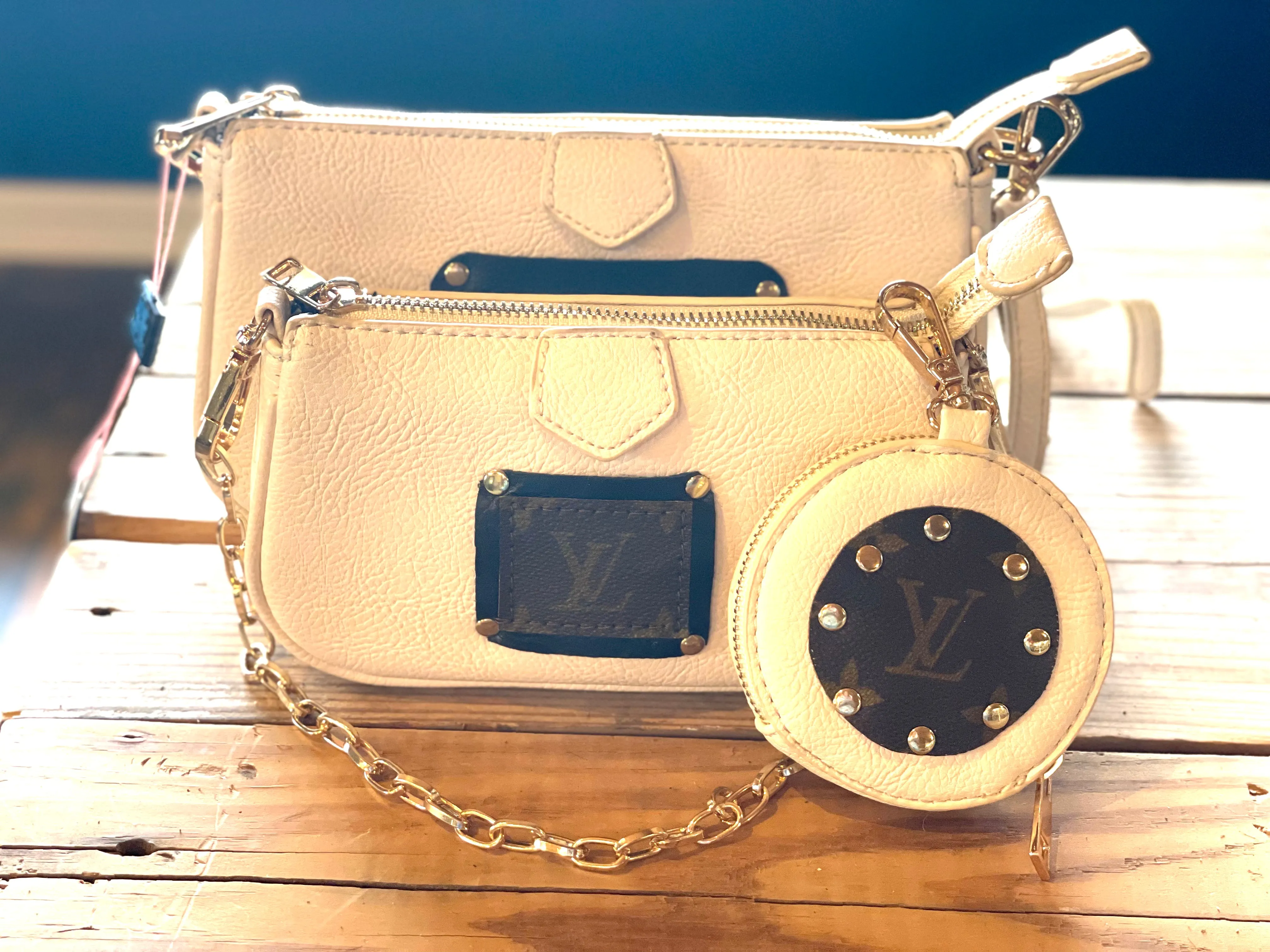 Sophie 3 tier handbag in White/cream